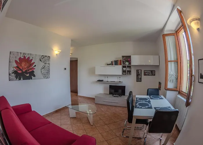 Giulia Apartment